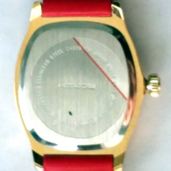 Betty Boop Red Strap Gold Tone Watch in Heart Tin - Picture 9 of 9